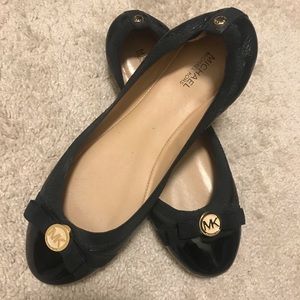 Michael Kors Dixie Ballet Flats in Black